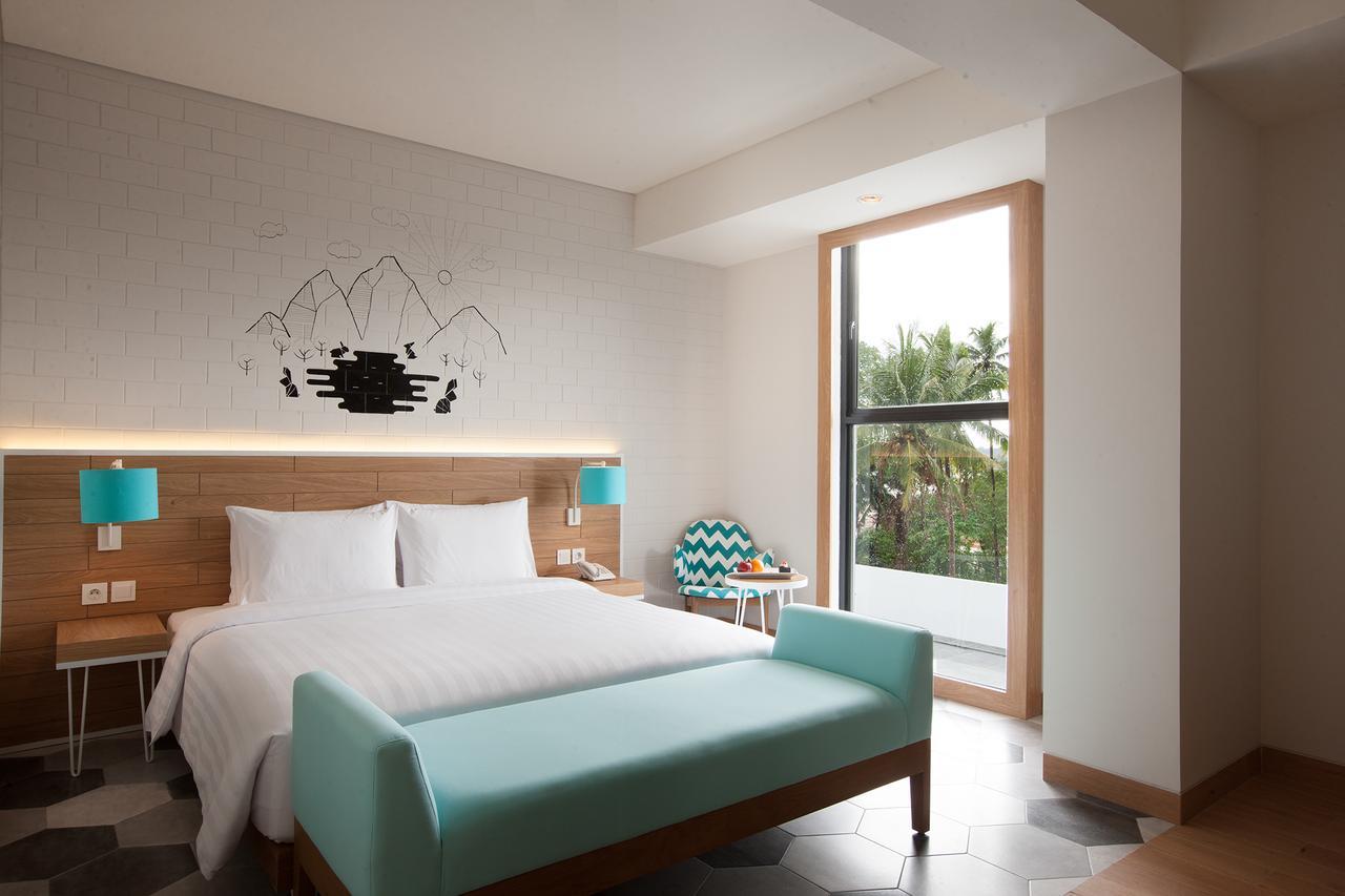 La Lucia Boutique Hotel By Prasanthi Tanjung Pandan Exterior photo